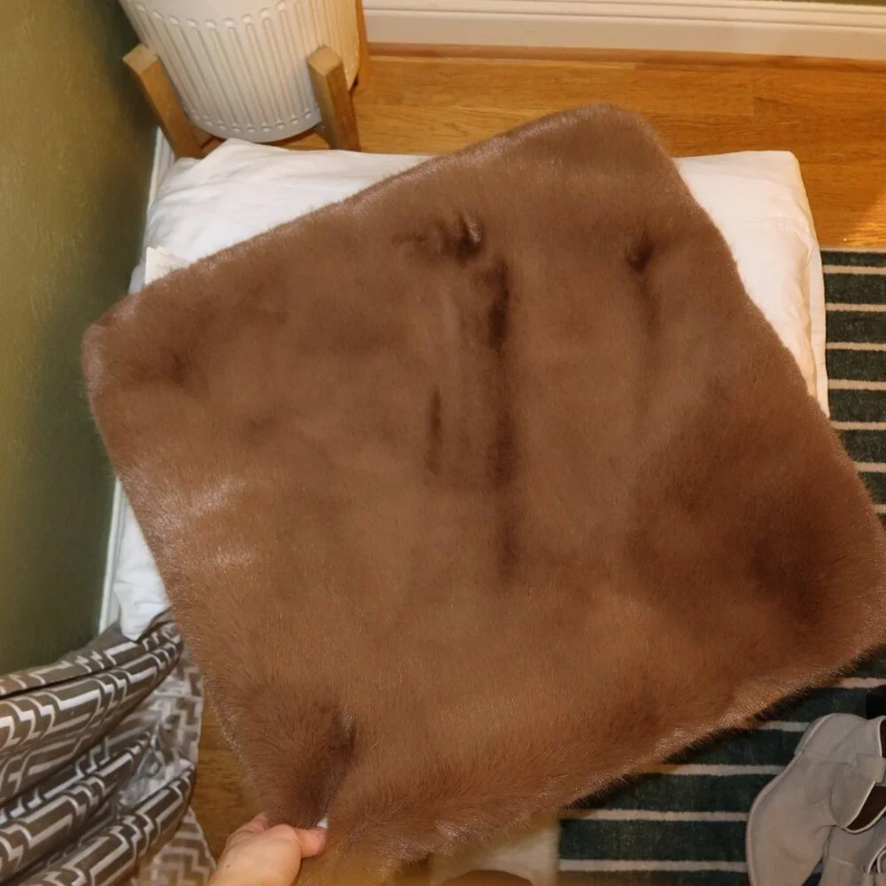 Pottery Barn Faux Mink Pillow Cover & Insert [Euro Size, 24x24] **NWT** - Picture 3 of 10